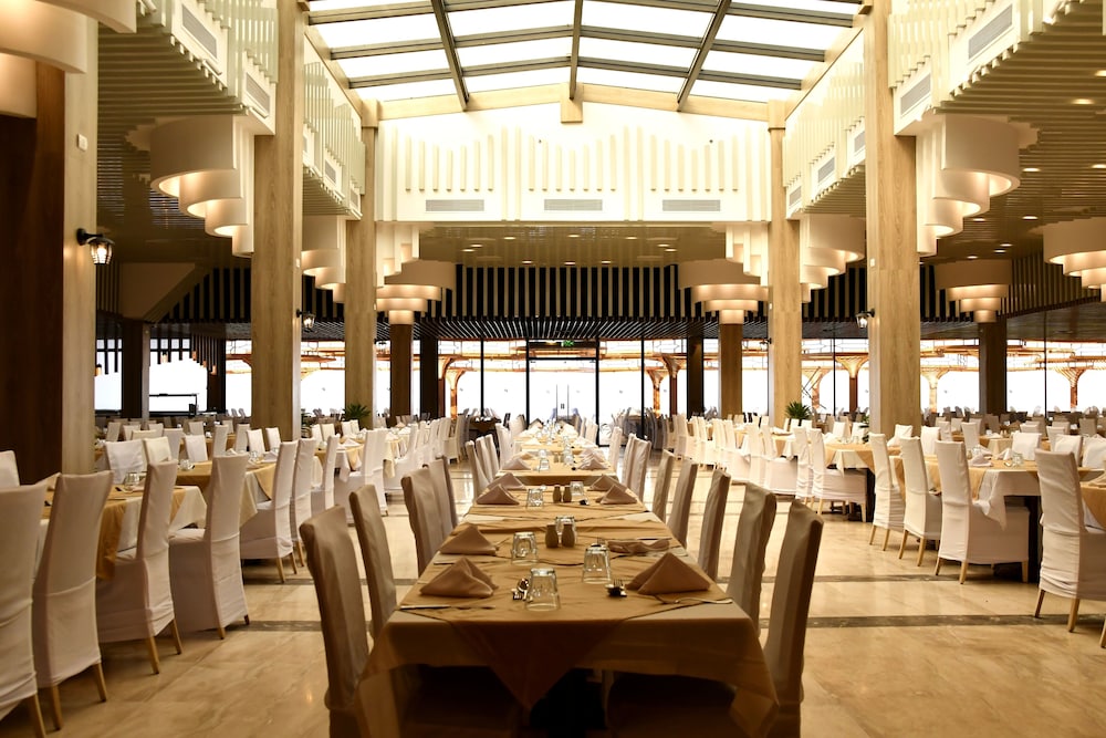 Sirena Beach Resort & Spa 22/50