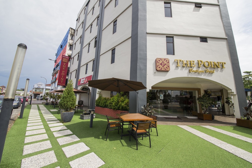 The Point Boutique Hotel 50/55