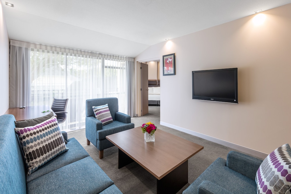 Holiday Inn Auckland Airport 48/78