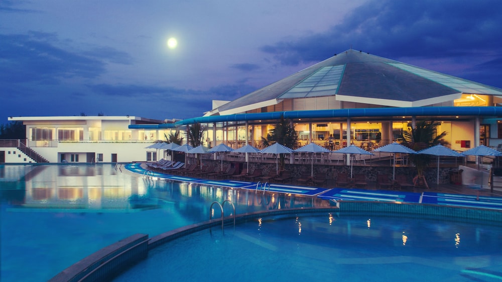 Carmelina Beach Resort 2/78