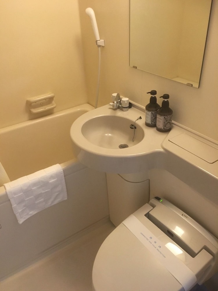 Okinawa Hotel Continental 16/17
