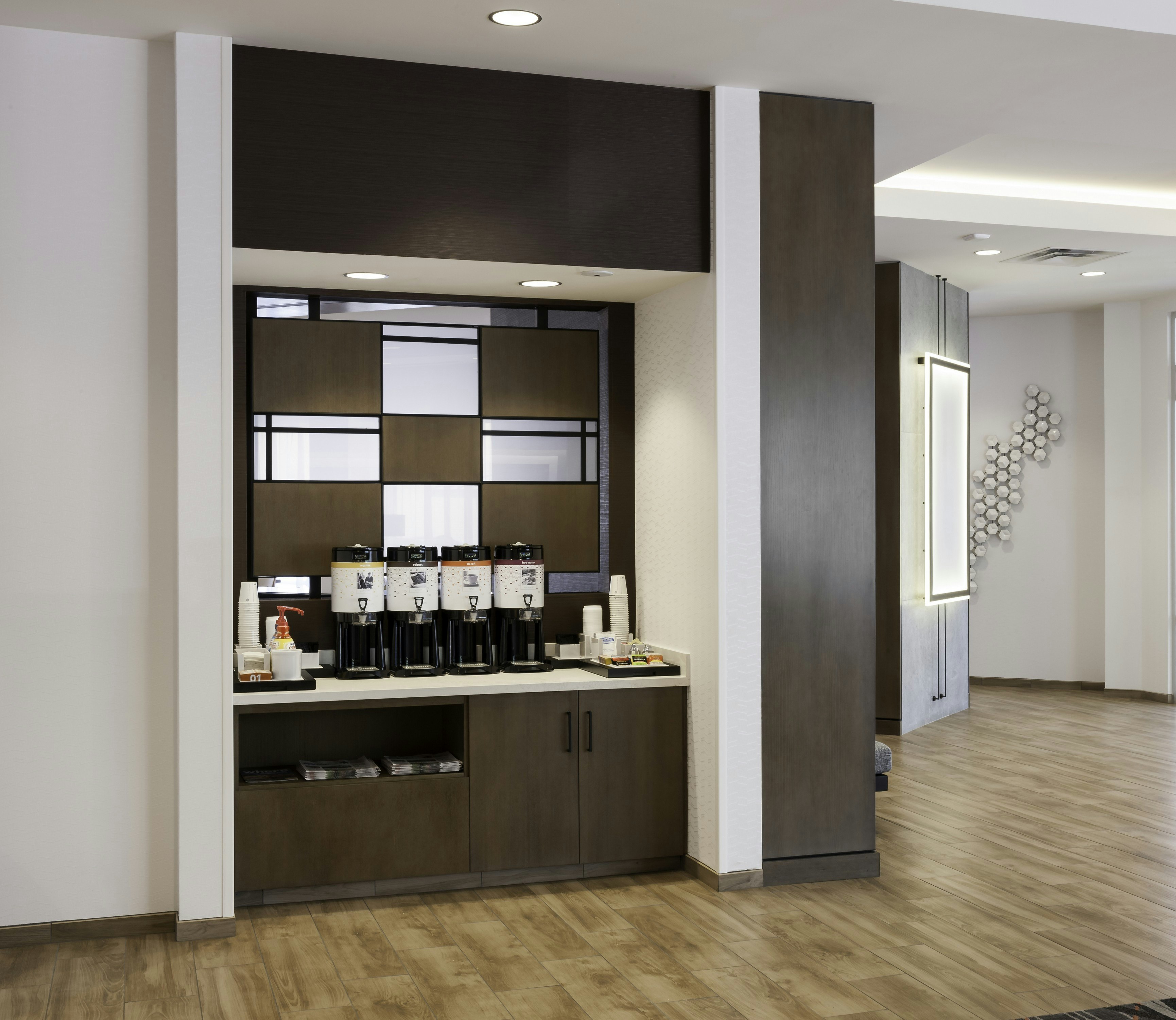 Hampton Inn Suites Phoenix Downtown 4/44