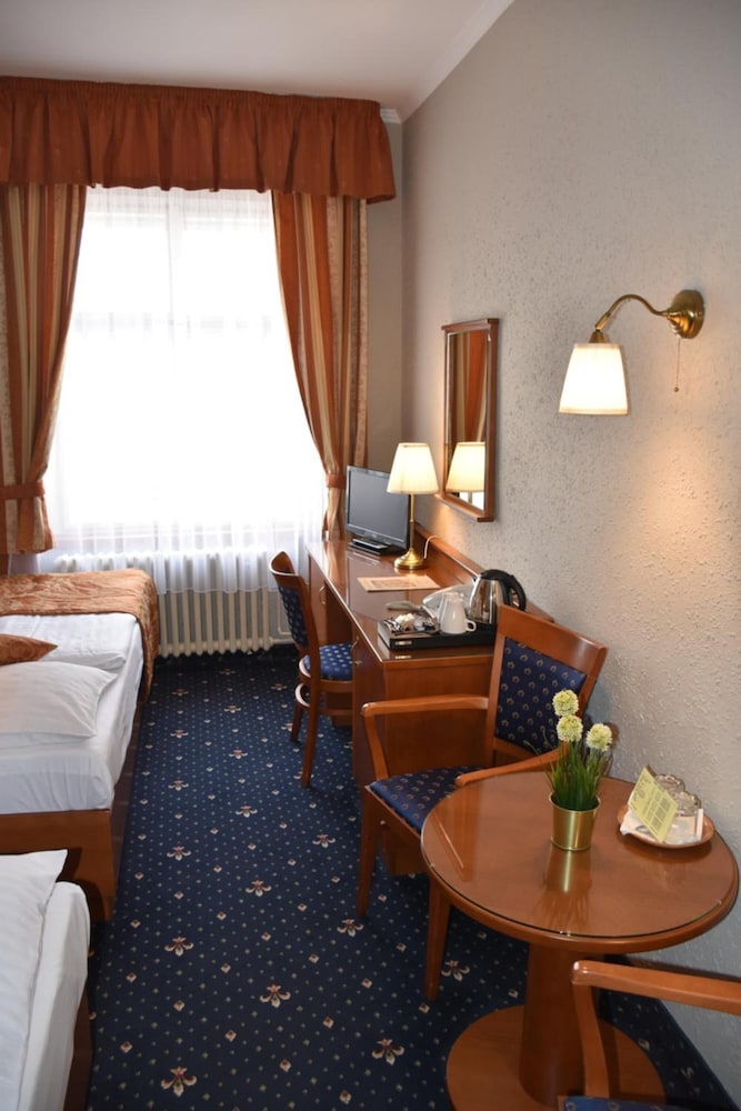 Hotel Arbes 37/48