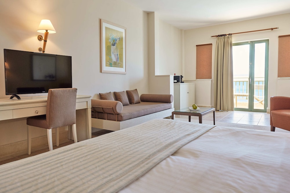 GRAND BAY BEACH RESORT KOLYMBARI 50/72