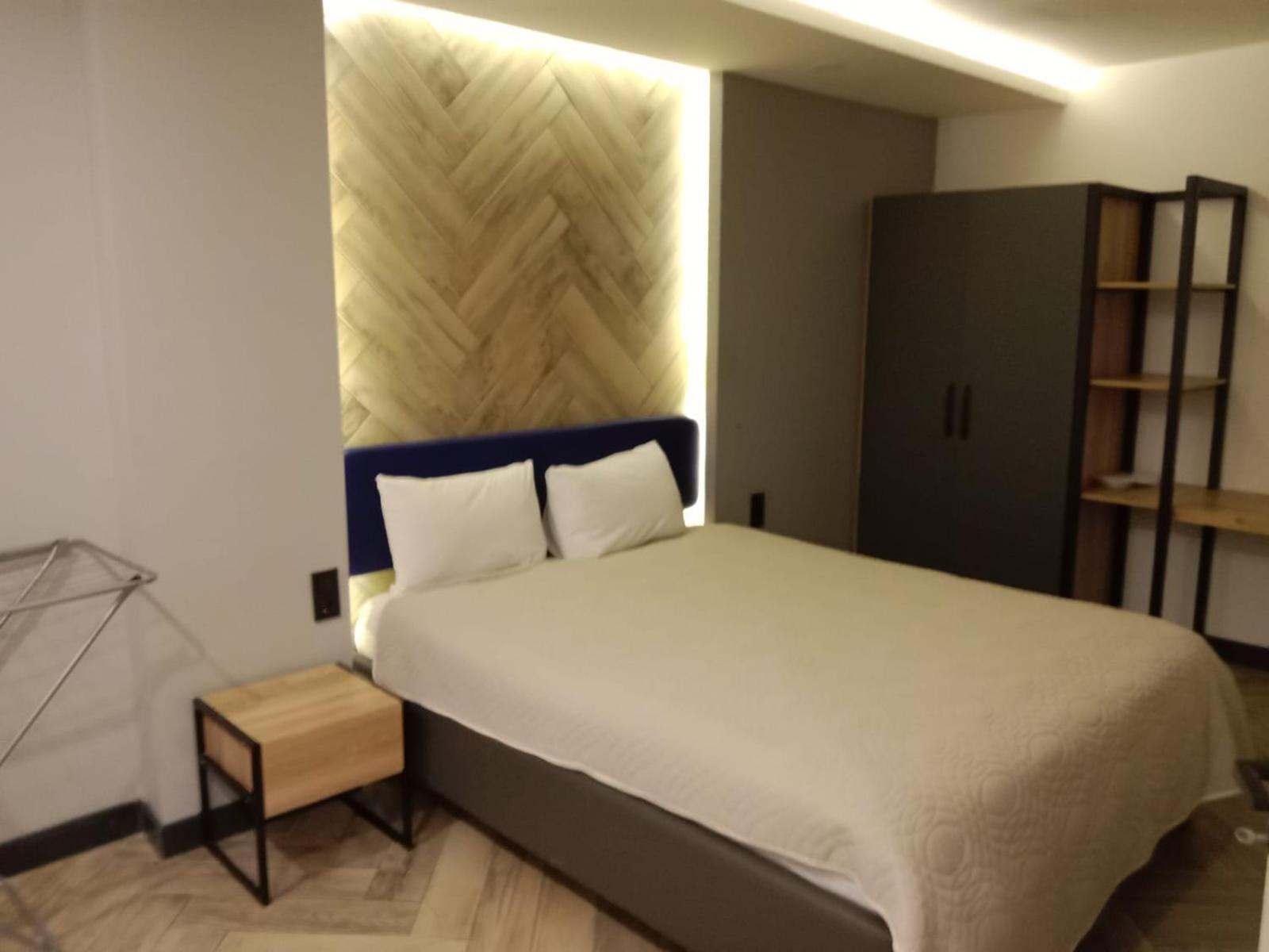 Meyde Boutique & Suites 10/50