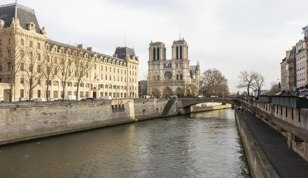 Hotel Royal Saint Michel 43/50
