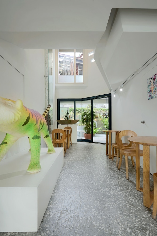 JIA JIA PAPERSUN APARTMENT 49/69