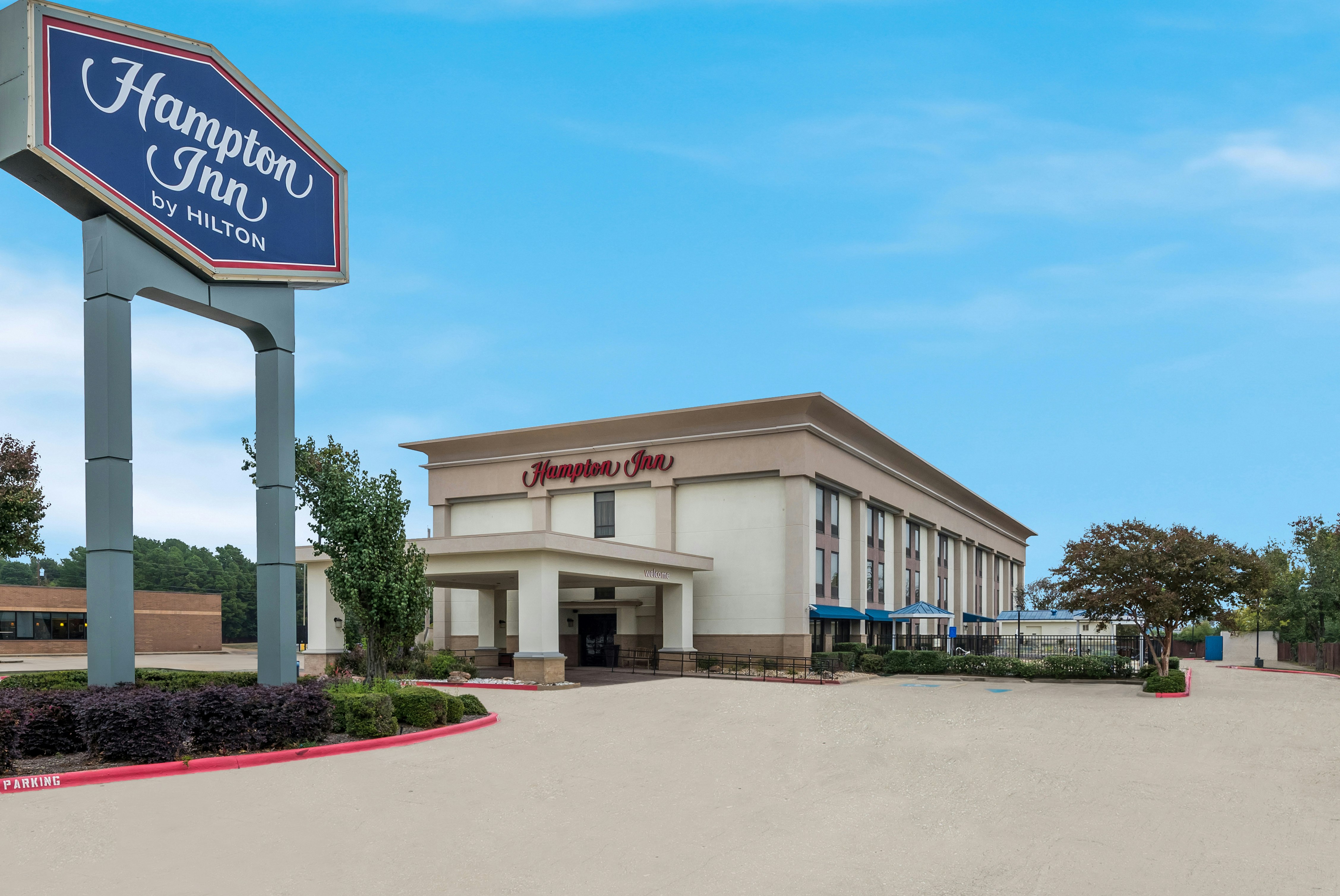 Hampton Inn Marshall, TX 40/43