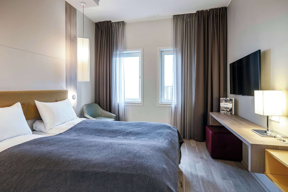 STANDARD, DOUBLE BED