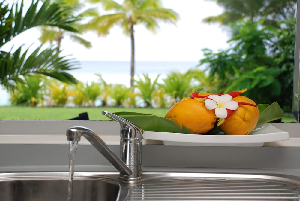 Sunset Resort 10/50