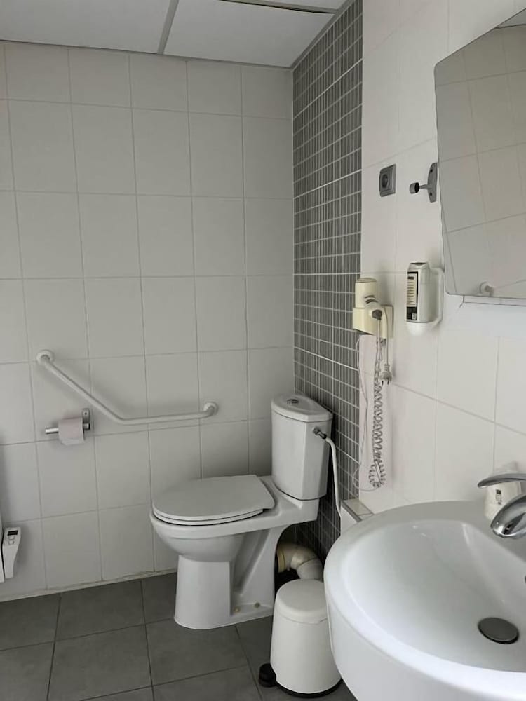 Minotel Parc 58/61