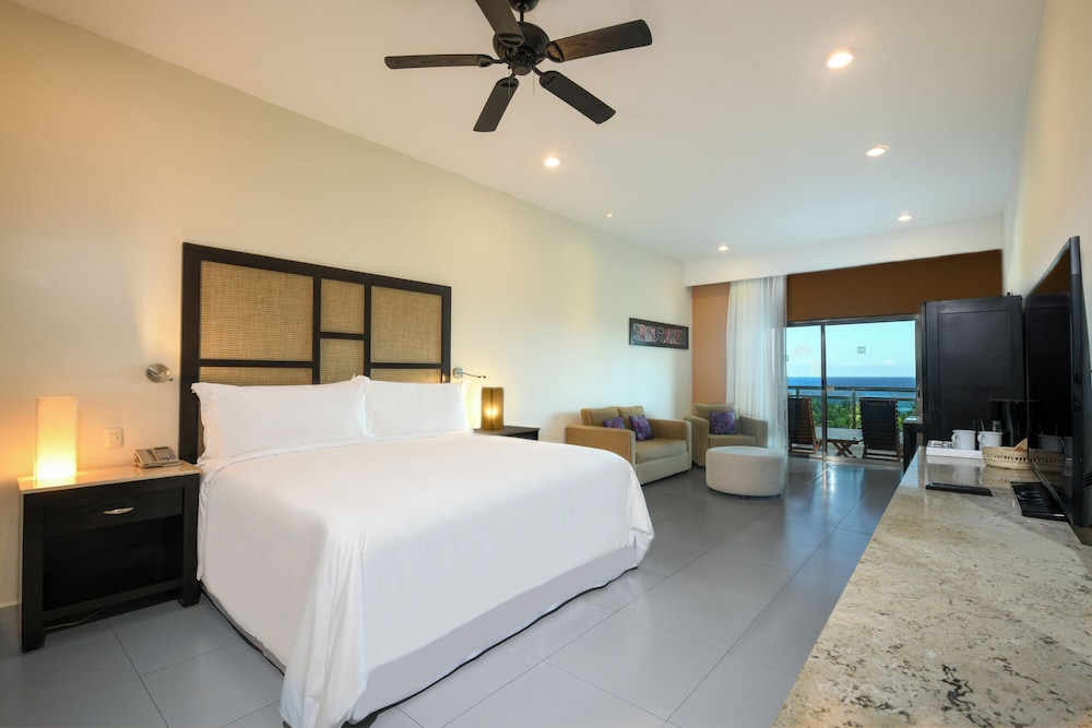 PREMIUM, JUNIOR SUITE, OCEAN VIEW