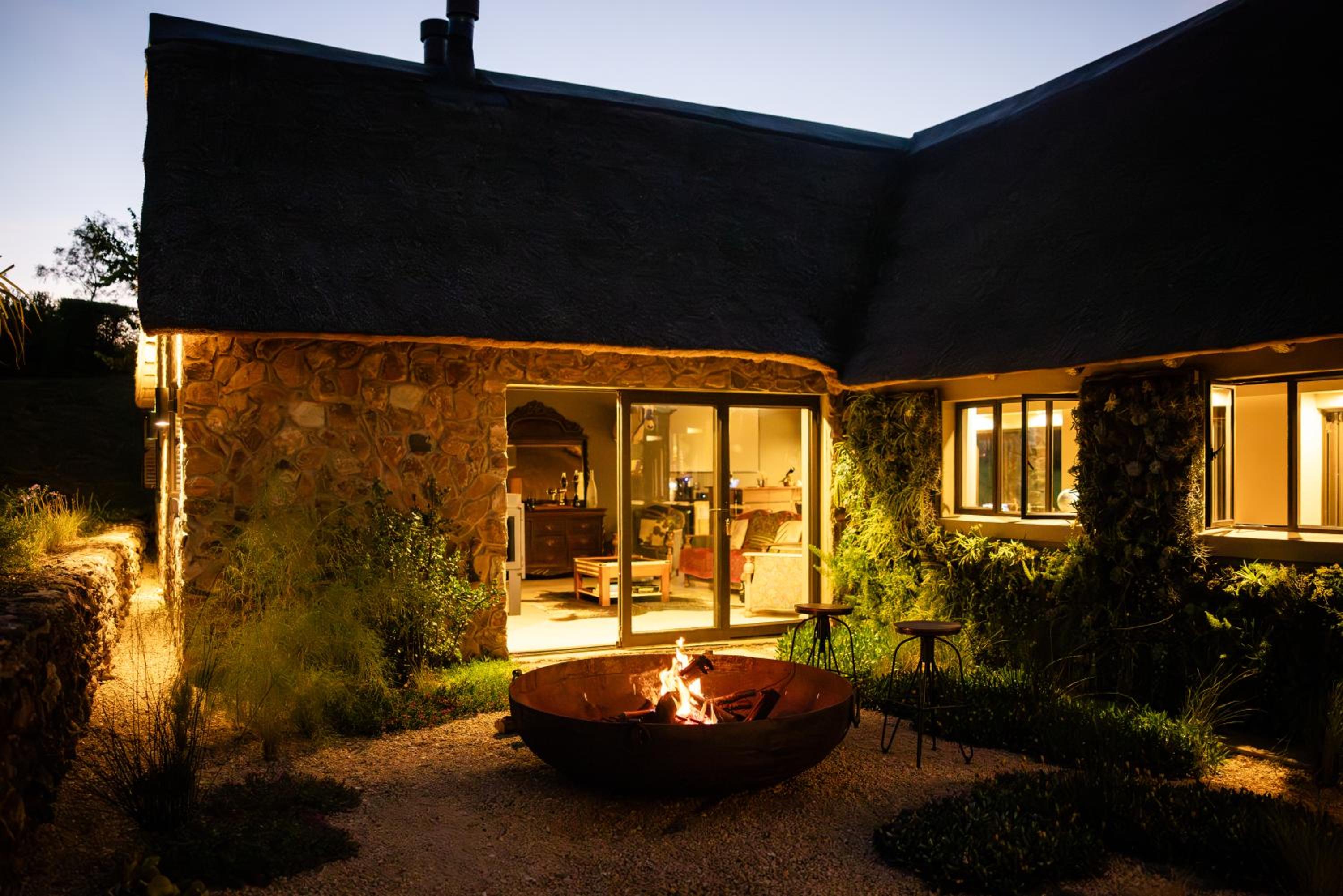 Sibani Lodge 50/55