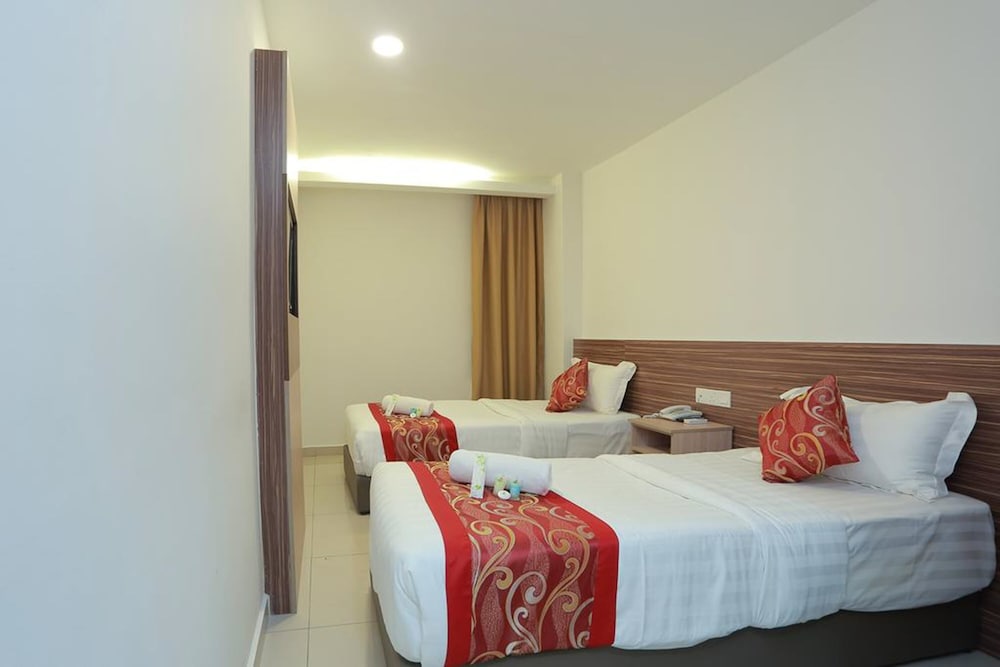 Bitz Bintang Hotel 10/18