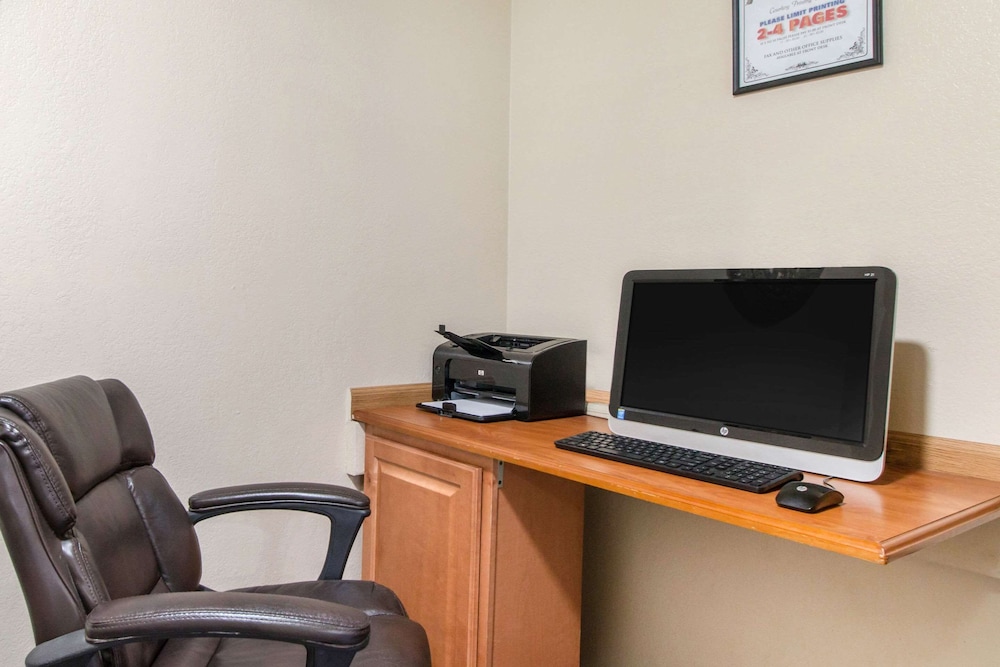 Quality Inn & Suites Crescent City Redwood Coast 40/52