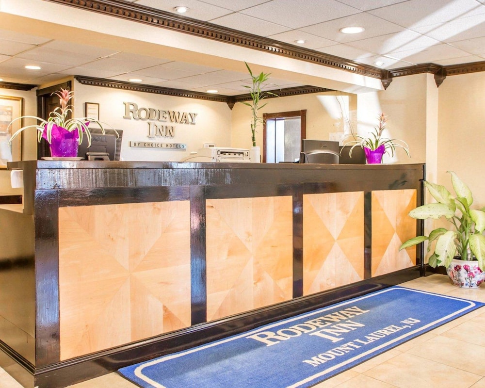 Rodeway Inn Mount Laurel Hwy 73 9/27