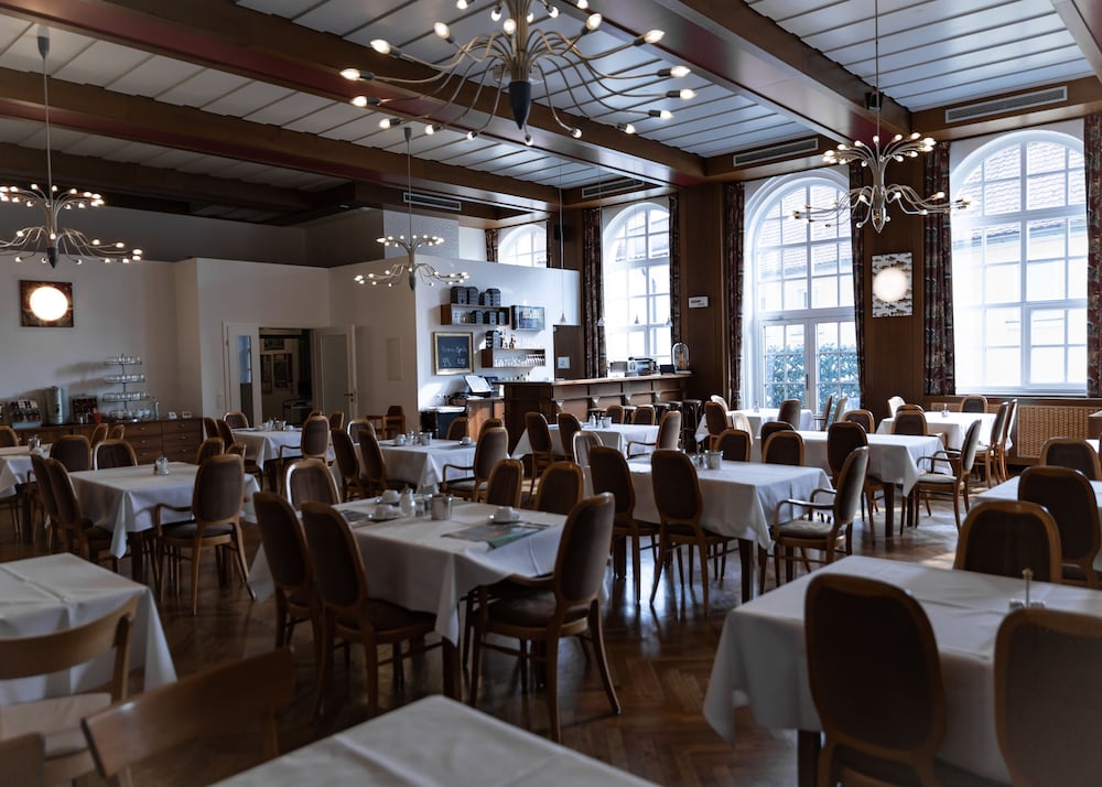 Hotel Gasthof Zum Storch 25/42
