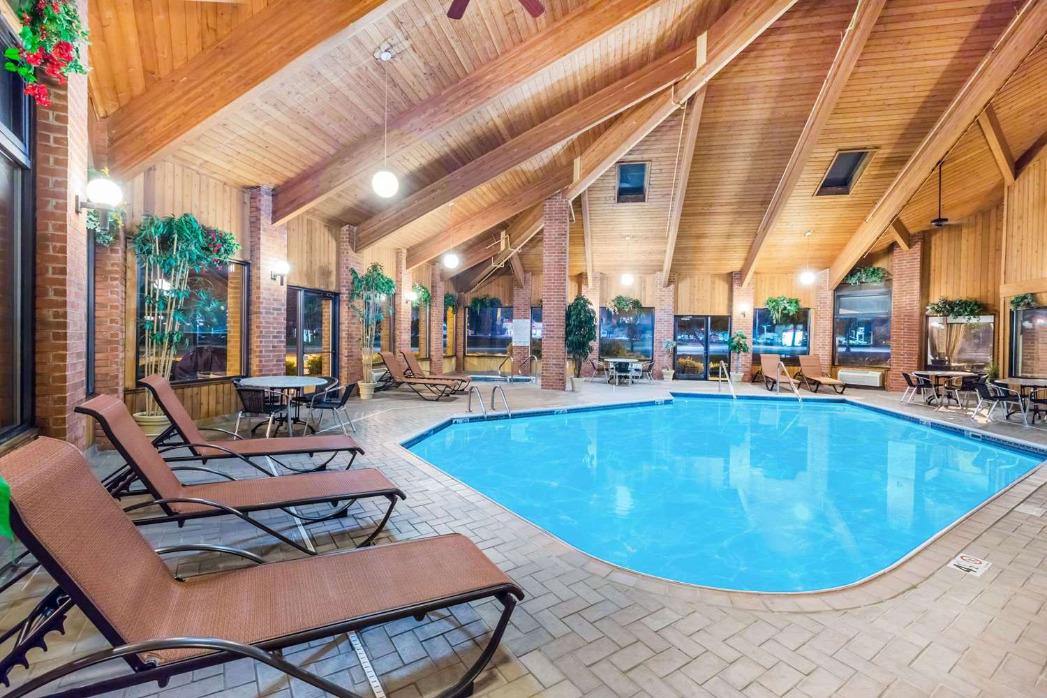 Baymont By Wyndham Lemars 5/9