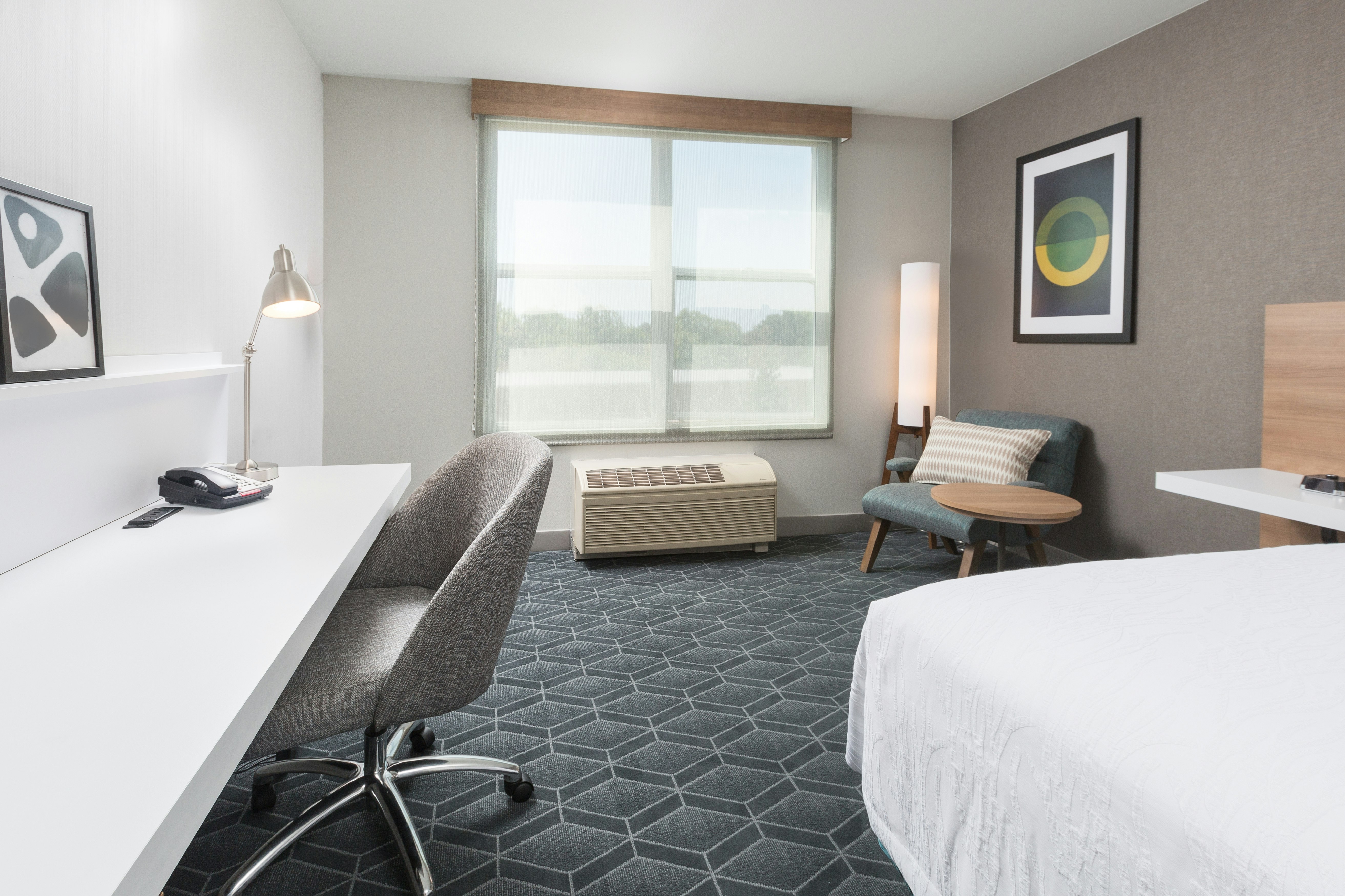 غرفة بسرير كينج، Hilton Garden Inn Oakland/ San Leandro 3/4