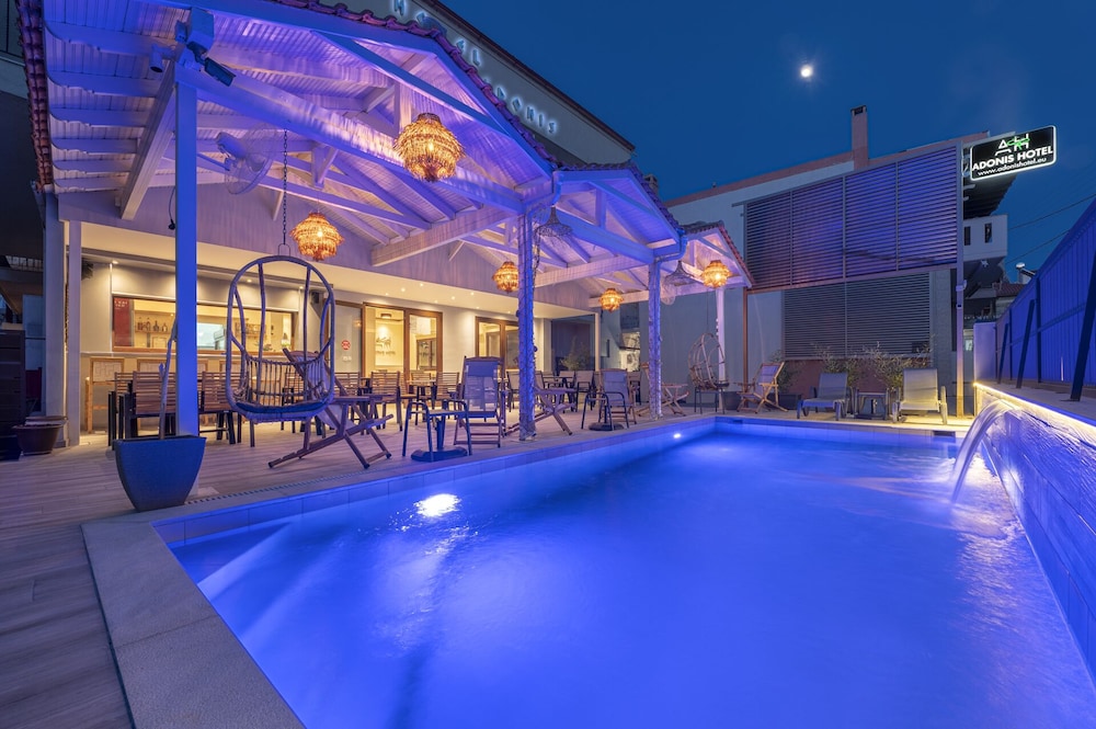 Adonis Hotel 20/35