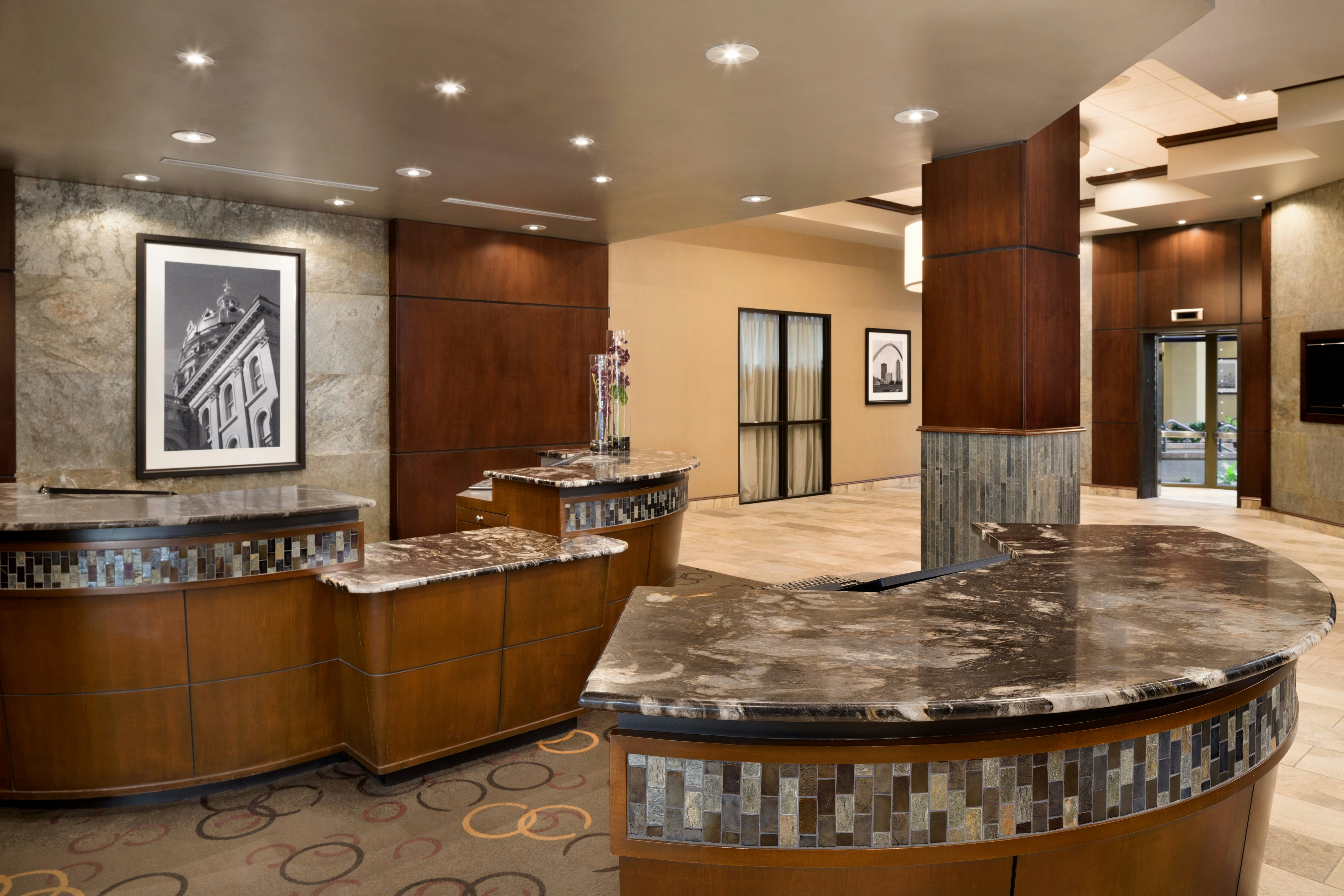 Embassy Suites Des Moines Ia 5/39