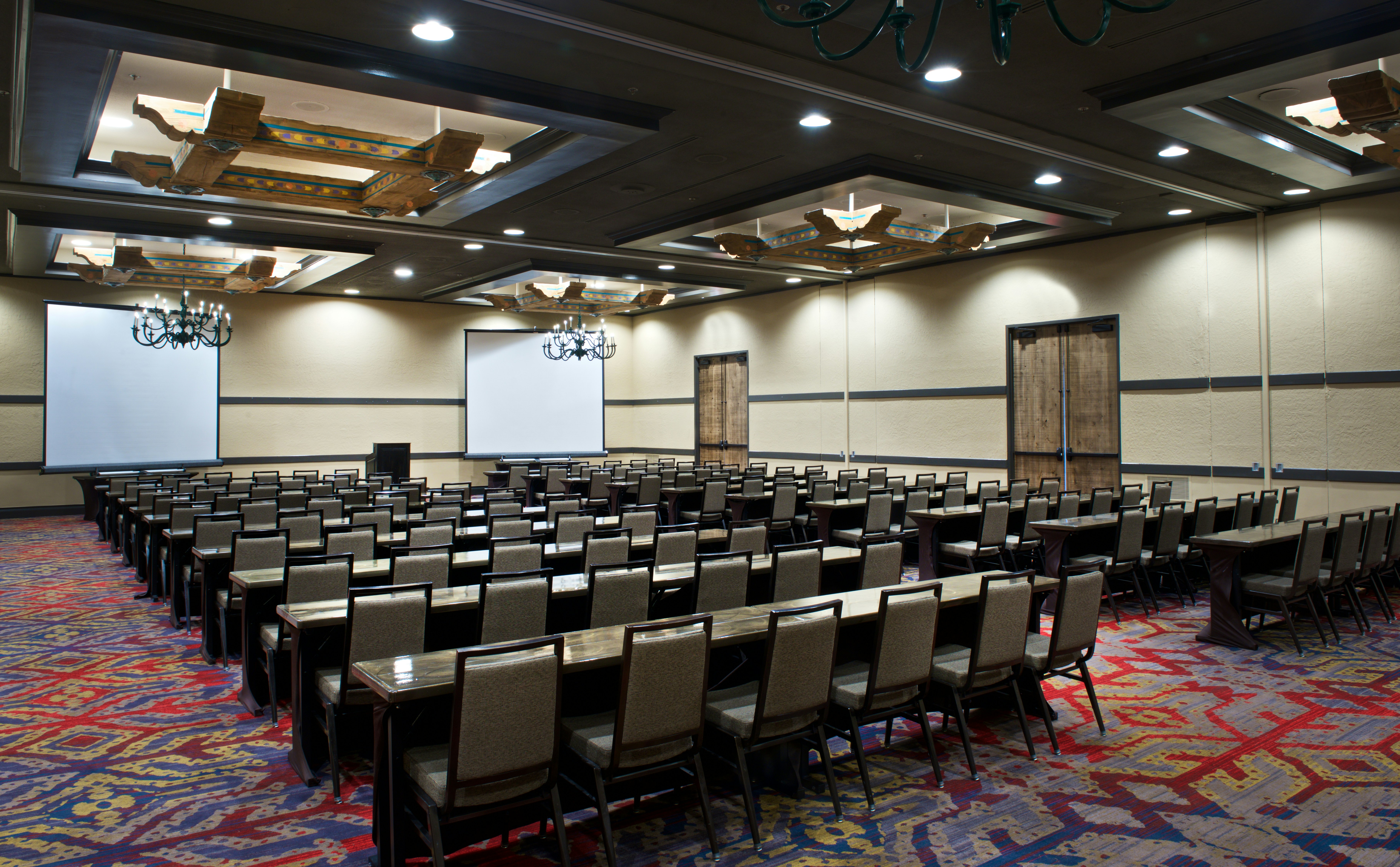 HILTON SANTA FE HISTORIC PLAZA 54/70