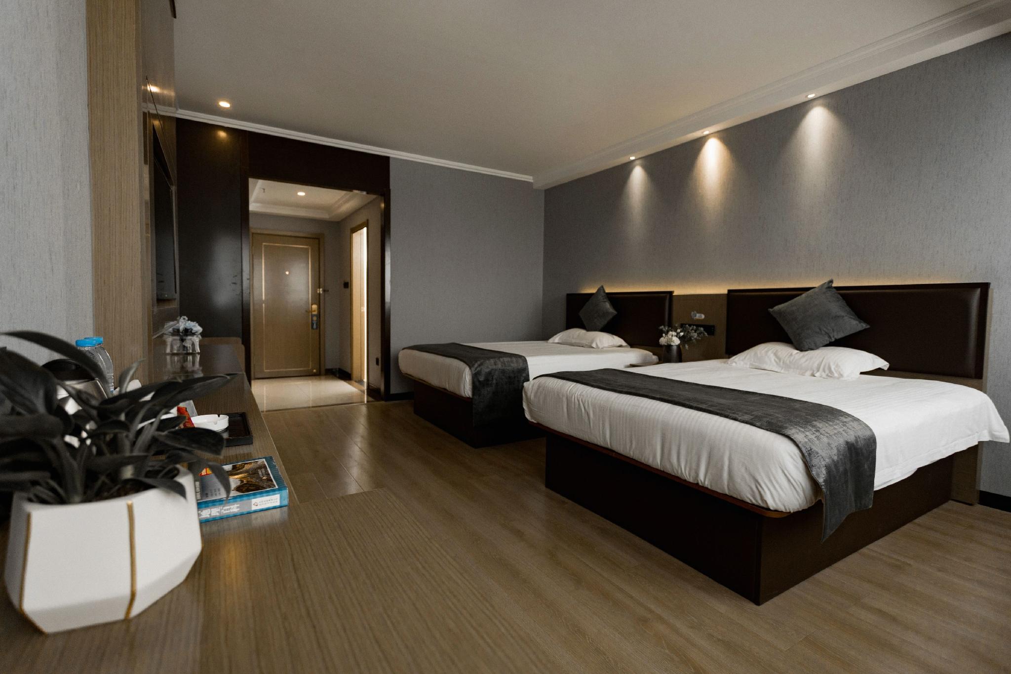 SUPERIOR, TWIN BEDS