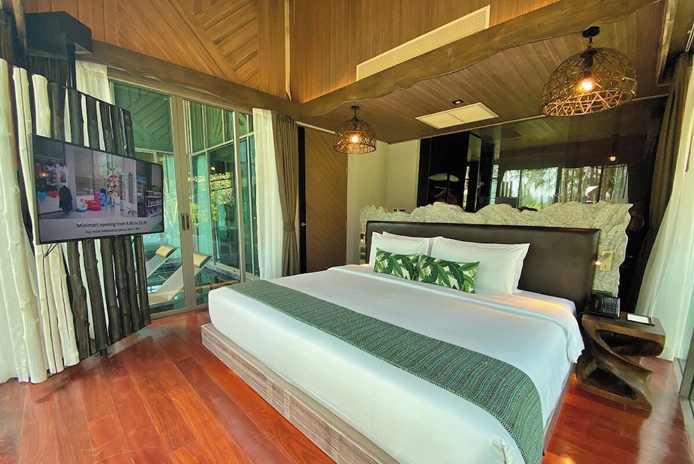 2 BEDROOMS, VILLA, PRIVATE POOL