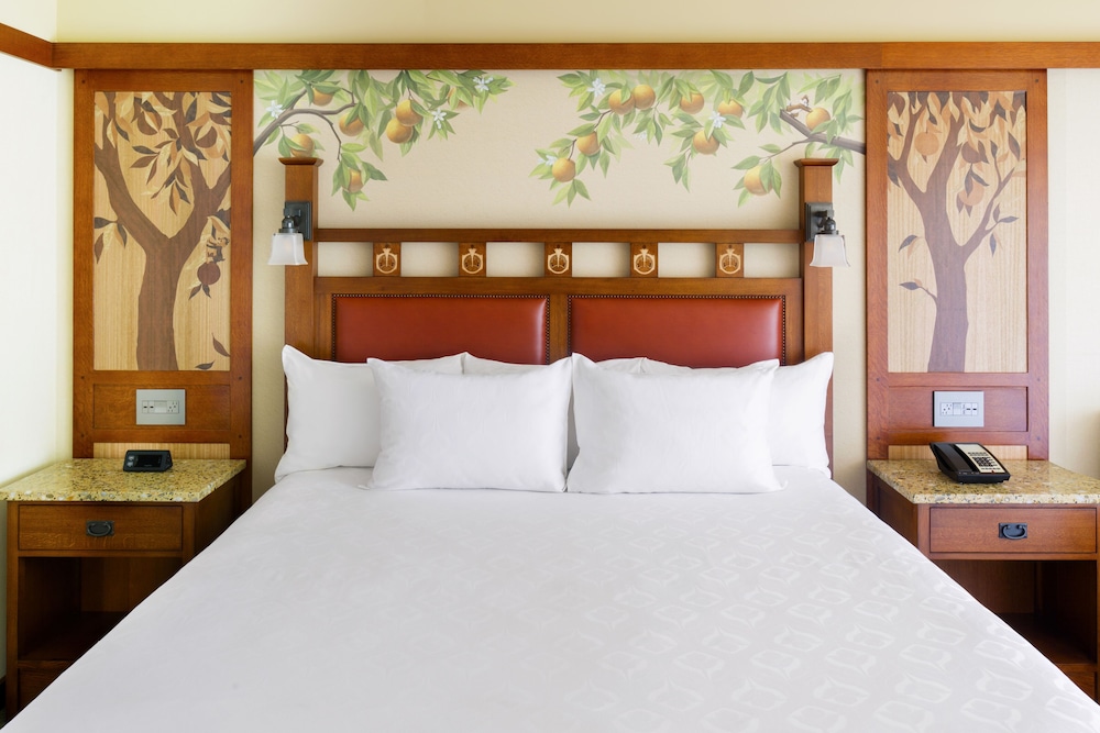 Disney Grand Californian 17/70