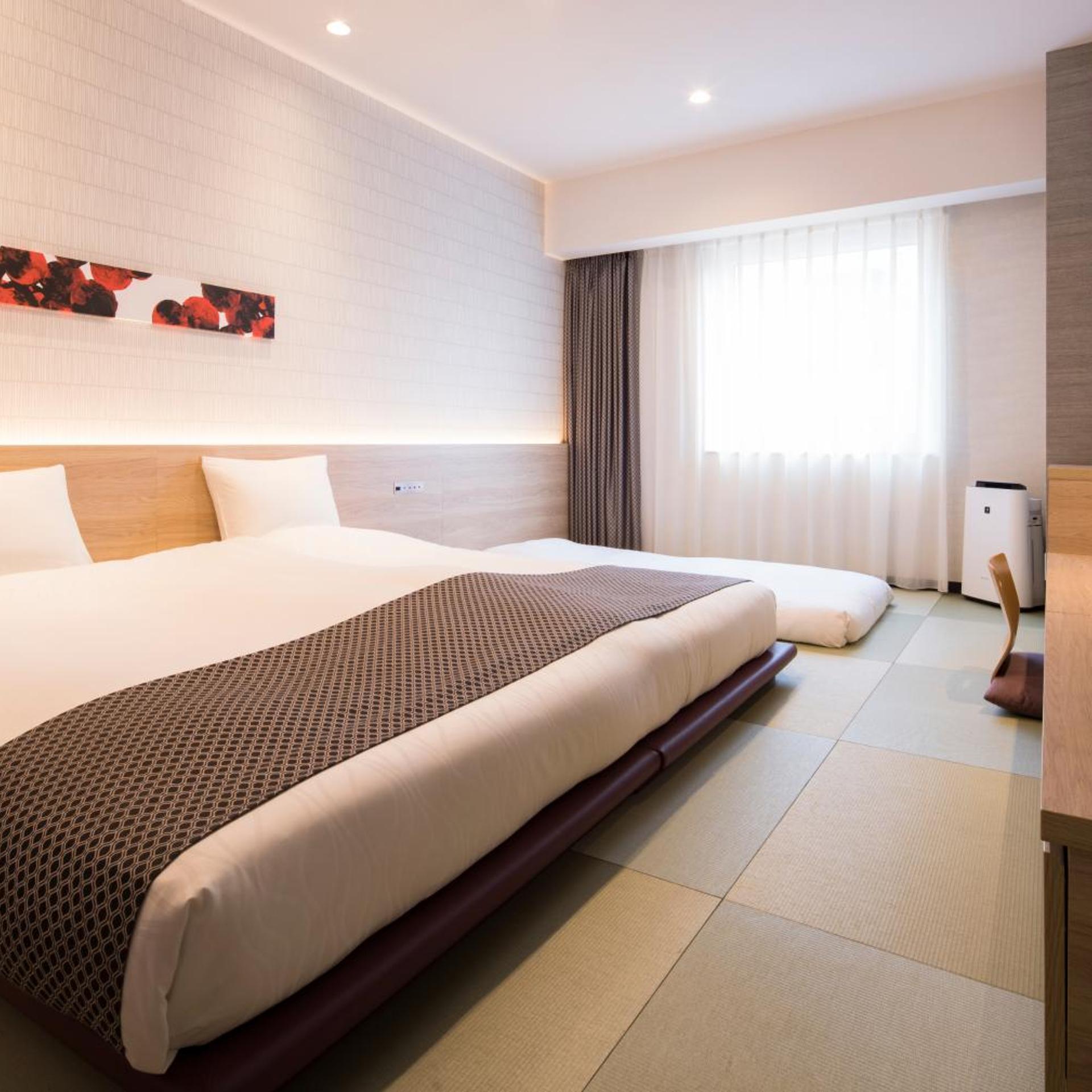 TATAMI Superior Twin Room for 3 People
