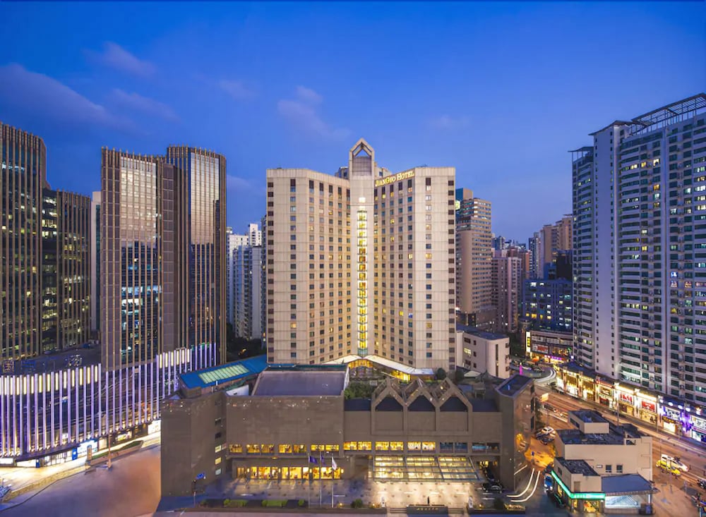Jianguo Hotel Shanghai in SHANGHAI