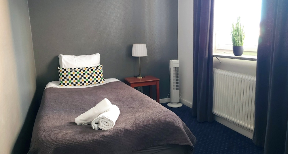 Hotell Drott 18/42