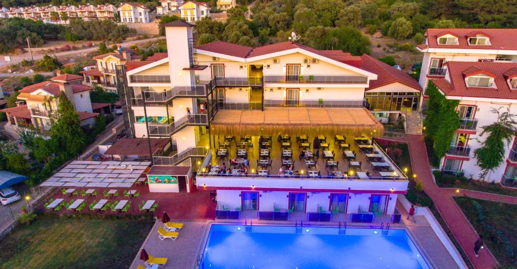Sunshine Holiday Resort 7/66
