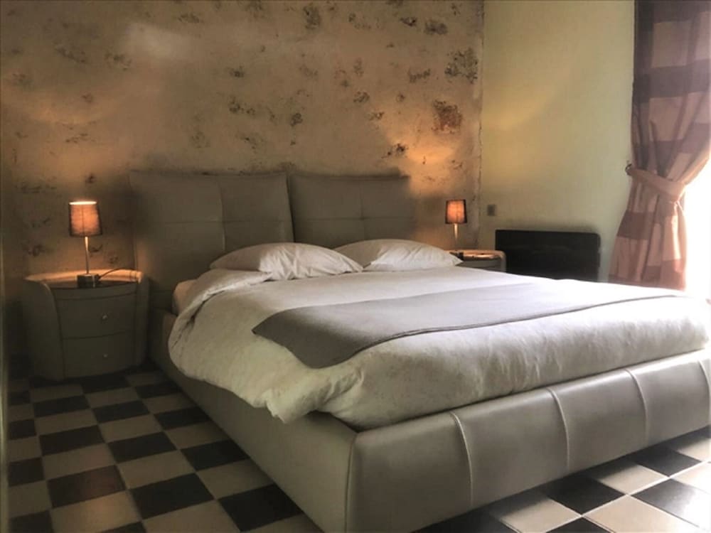 Qualys Hotel Auberge Du Manet 28/64