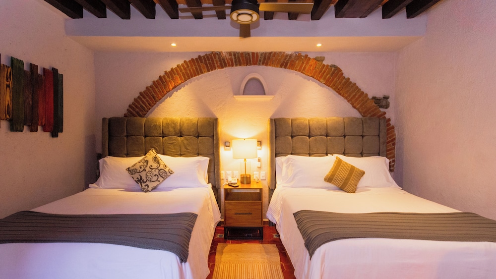 غرفة قياسية بسريرين كوين بشرفة، Casa Eva Hotel Boutique 2/10