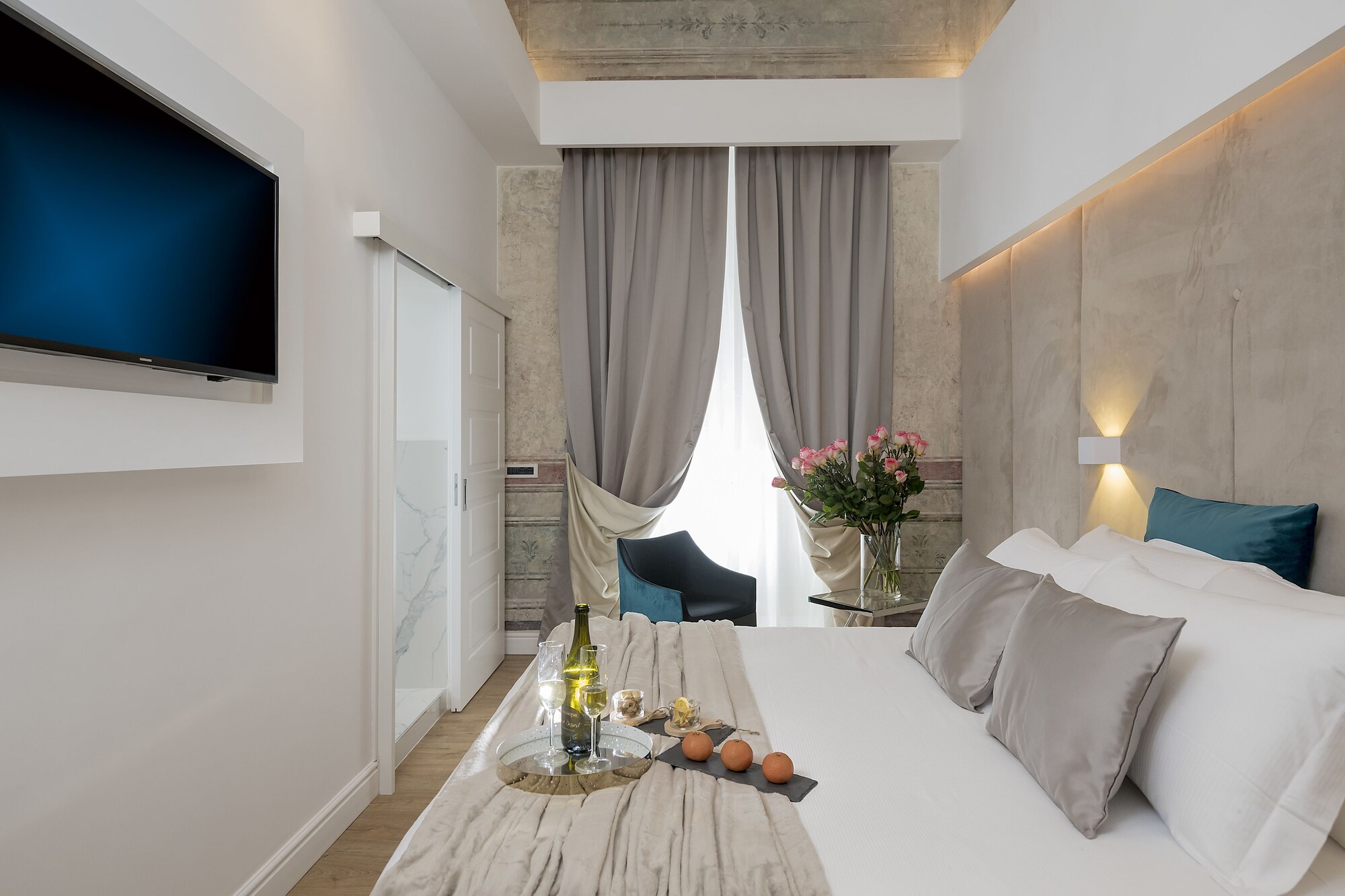 STANDARD, DOUBLE OR TWIN BED