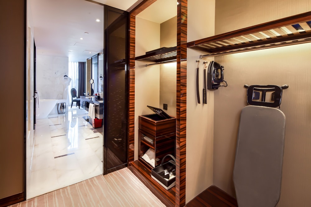 Sofitel Guangzhou Sunrich 26/76