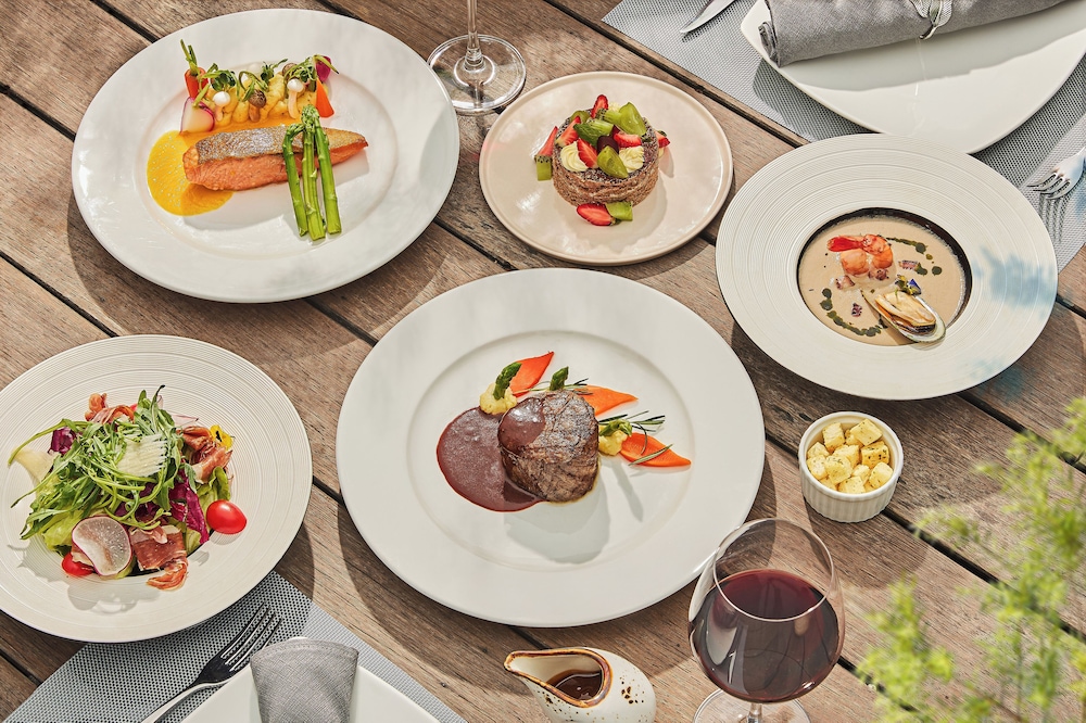 Anatole Hotel Hanoi 36/50
