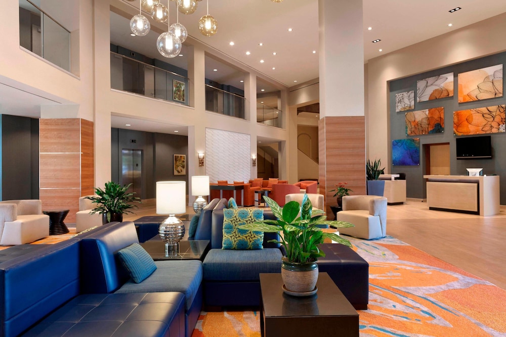 Delta Hotels Anaheim Garden Grove 12/41