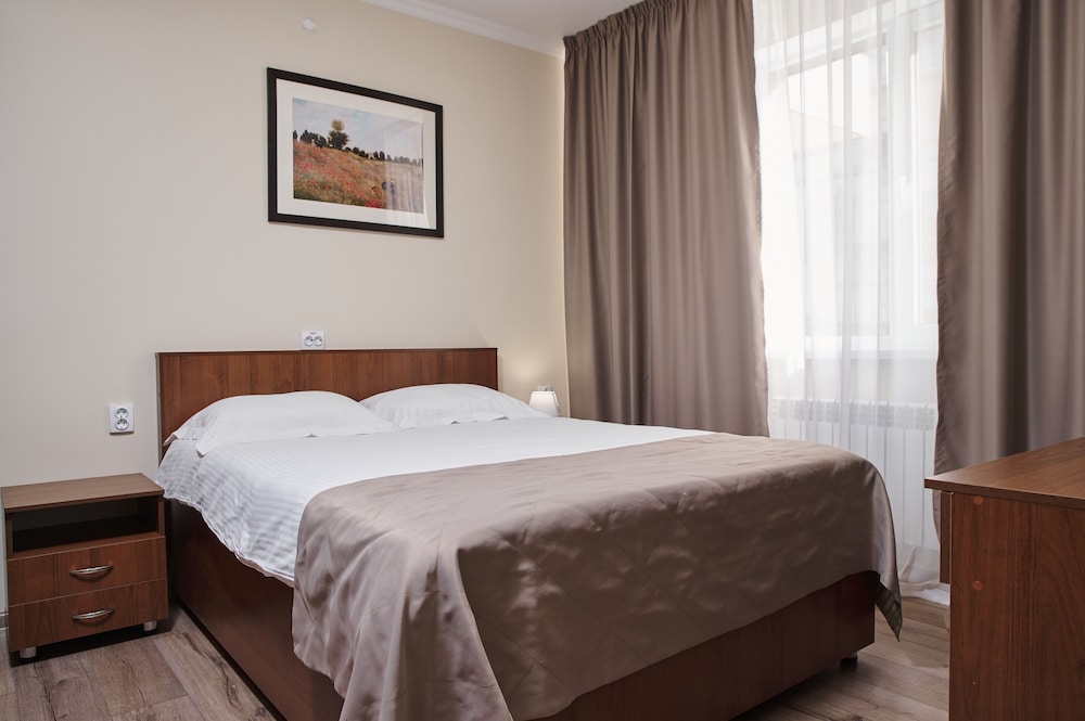 Chagala Uralsk Hotel 17/50