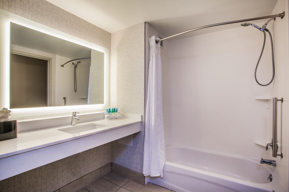 Holiday Inn Express Suites Lexington Park California 21/54