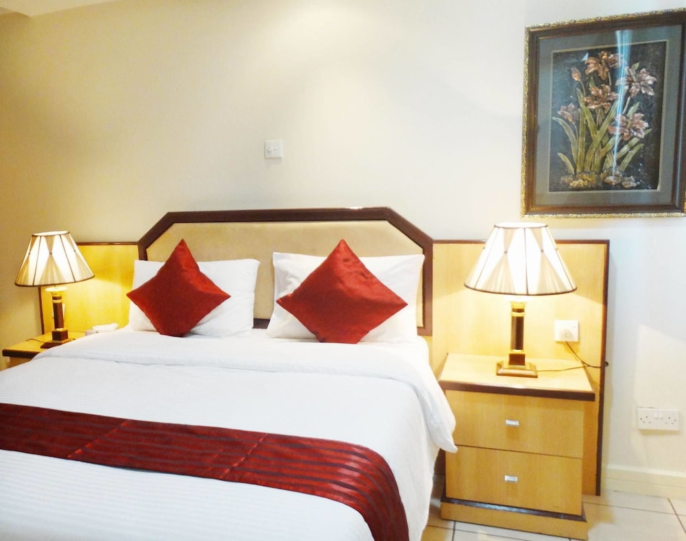 Mayfair Hotel 15/62