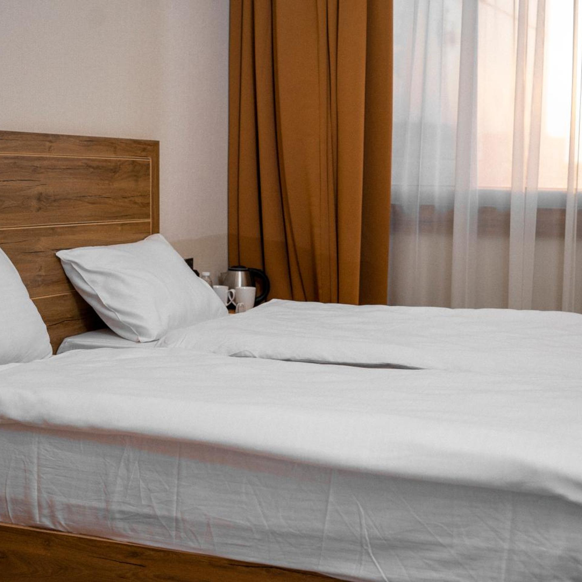 Yarmouk International Hotel 38/75