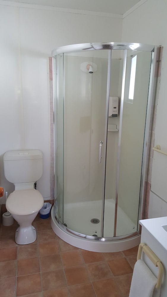 Auckland North Shore Motels & Holiday Park 56/56