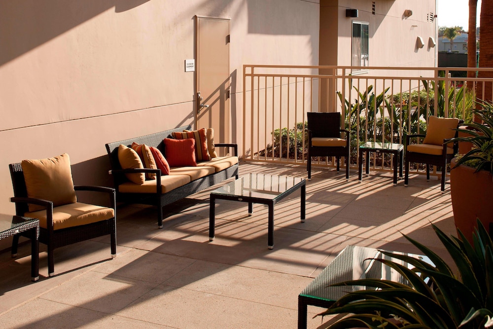 Courtyard By Marriott Santa Ana Orange County 43/53