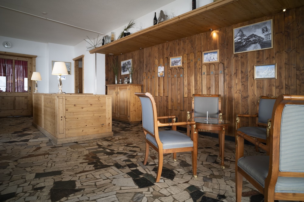 Hotel Schwarzsee 33/43