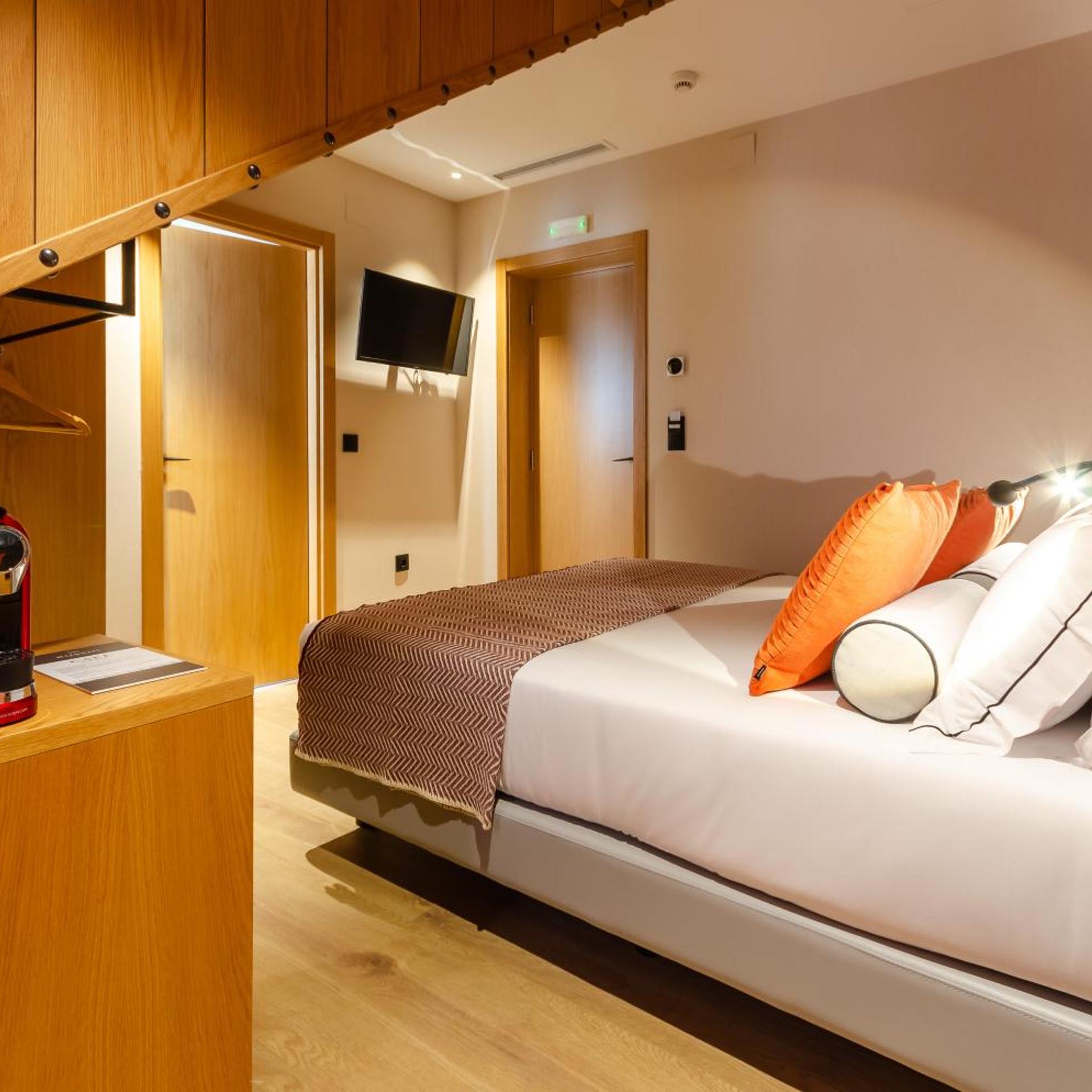 Mansarda, Double Bed