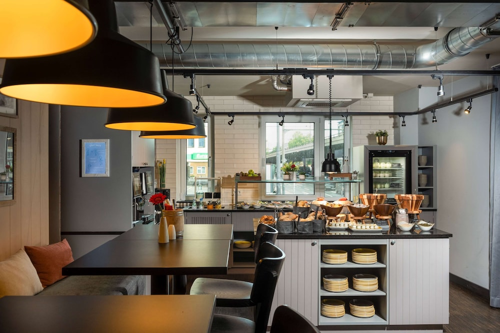 Vienna House Easy Bremen 41/56
