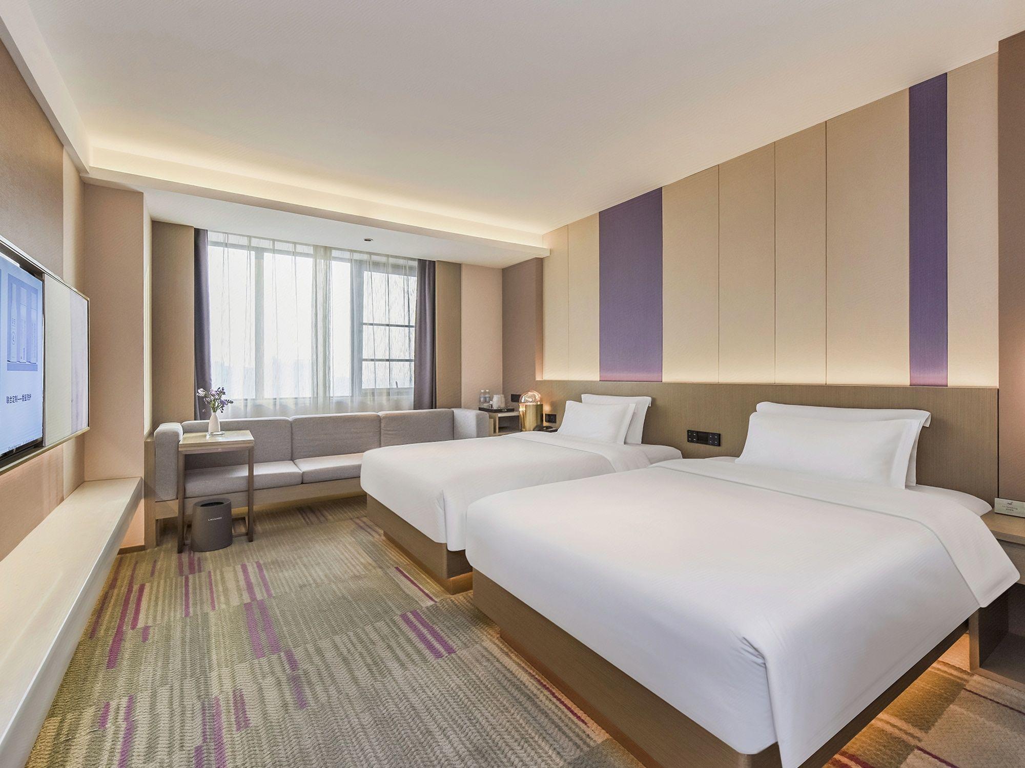 Lavande Hotel (Chengdou Qingbai River Phoenix Lake) 25/50
