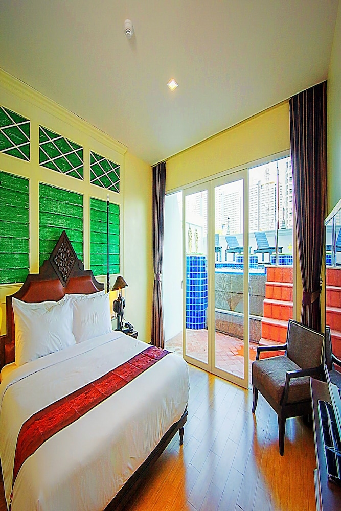 Heritage, Deluxe, Double Bed, Pool Access
